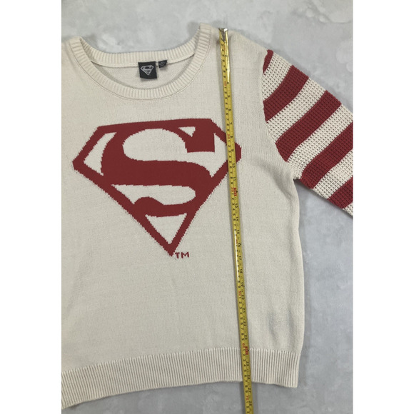 Superman Sweater Adult SZ Medium White Red Blue Knit Preppy America Mad Engine - Picture 9 of 11